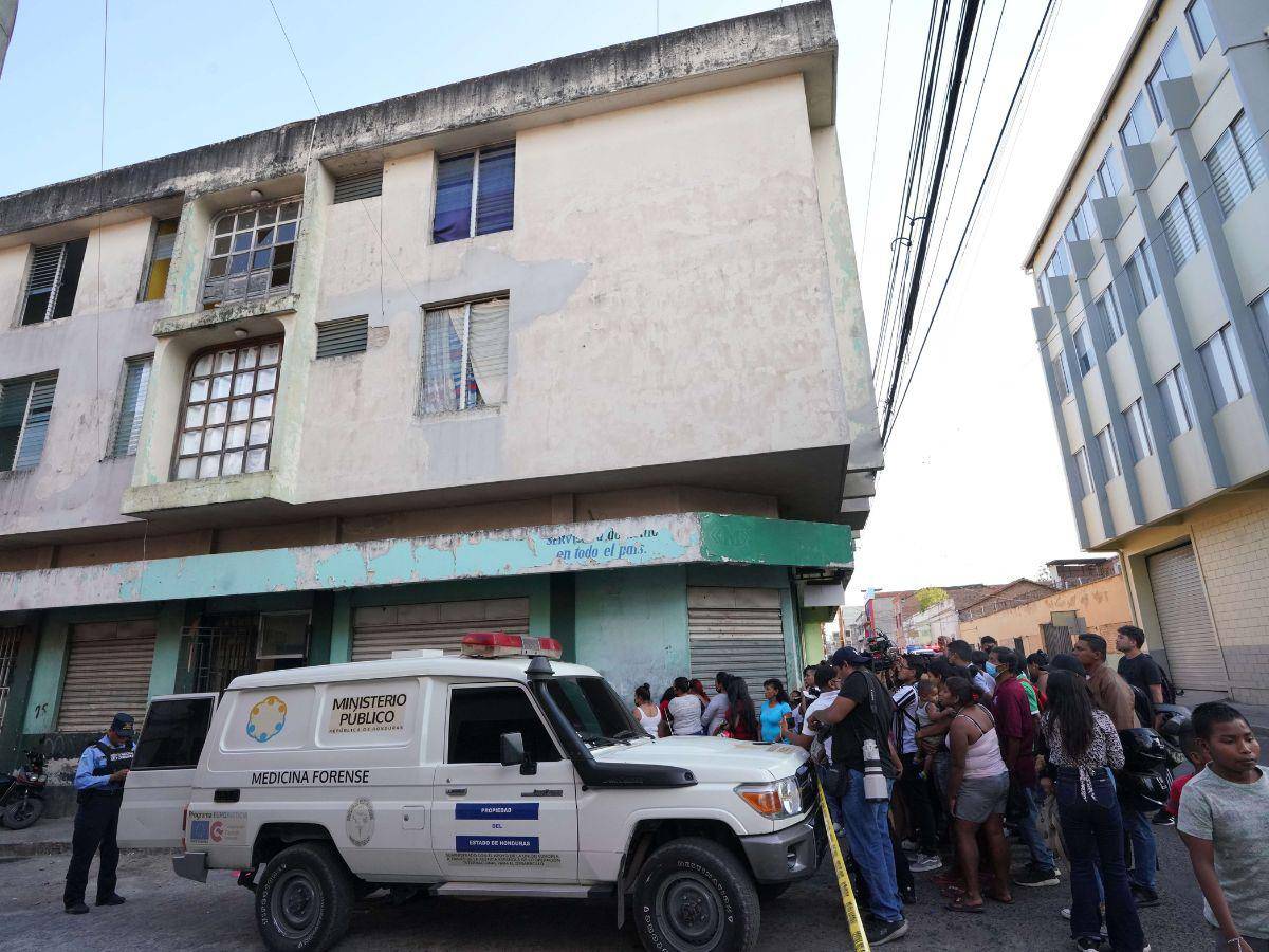 $!Una masacre el pasado sábado 4 de marzo, en un hotel de Comayagüela, se tradujo en la muerte de al menos siete personas.