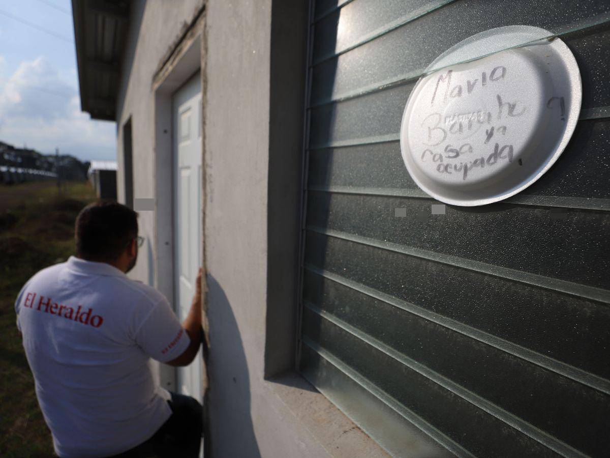 $!En el proyecto El Mestizal de Olanchito, Yoro, las personas llegaron a marcar sus casas.