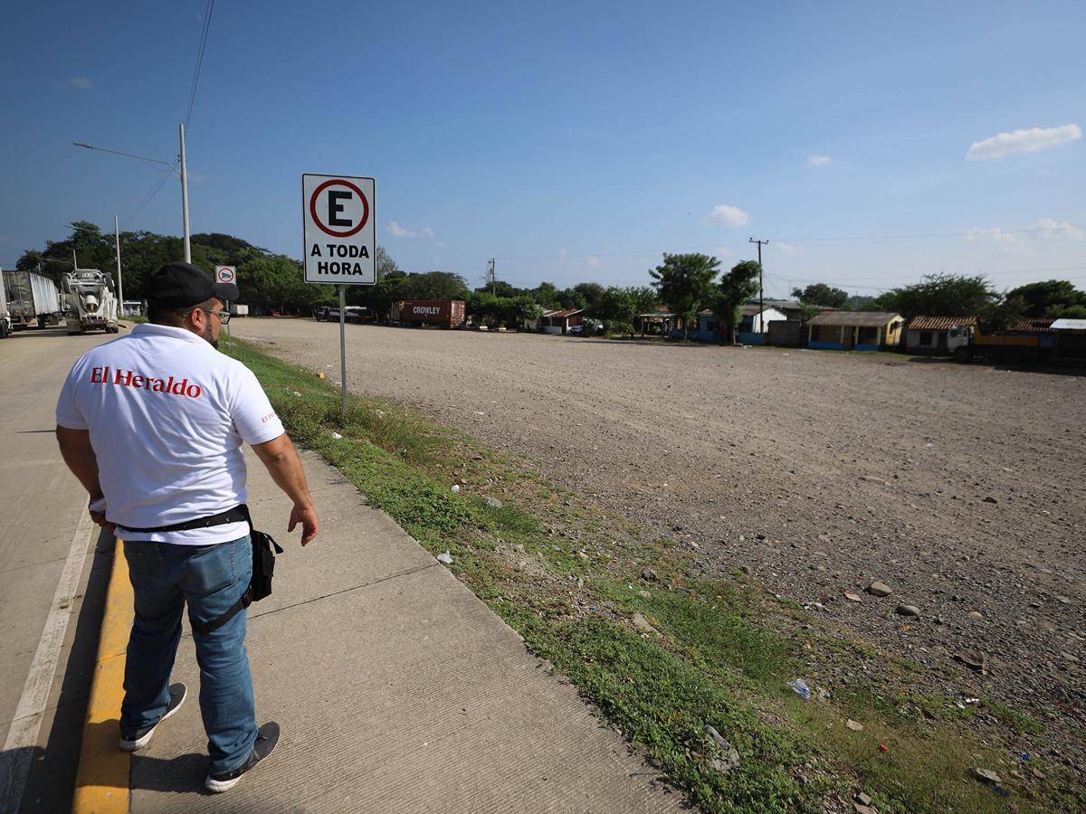 $!Este parqueo, que antes era utilizado por los transportistas de carga, ahora permanece desocupado.
