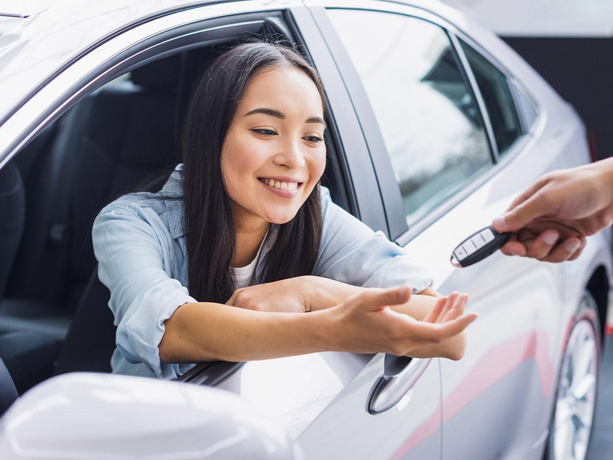 <i>Presta Auto es tu solución de confianza en arrendamiento de vehículos. Con el Préstamo por Vehículo, obtienes hasta el 60% del valor de tu auto en liquidez inmediata.</i>