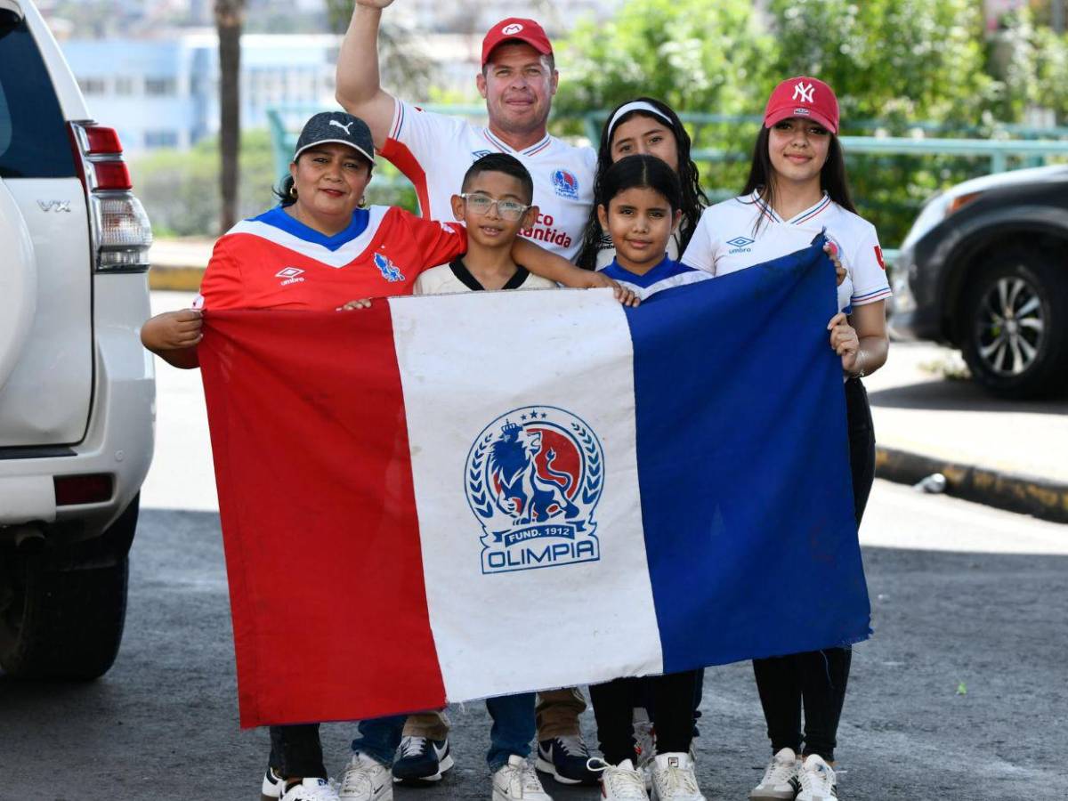 Cientos de olimpistas presentes en la final con el sueño de conquistar la 39