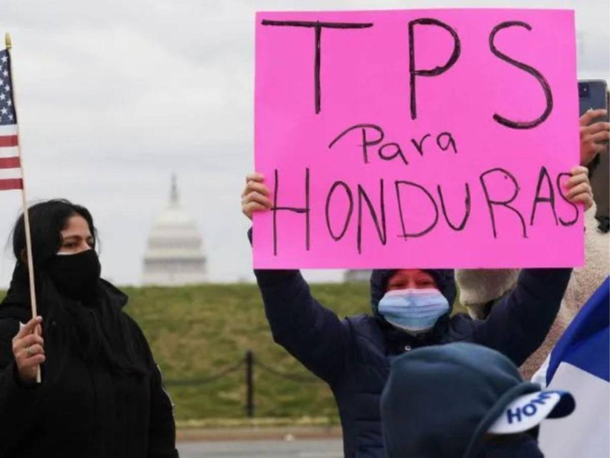 Después de las 12:00 de la noche, estamos sin nada: migrantes hondureños en zozobra por TPS