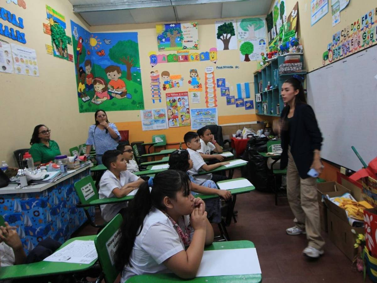 Guardianes del planeta promueven el reciclaje en  escuelas de la capital