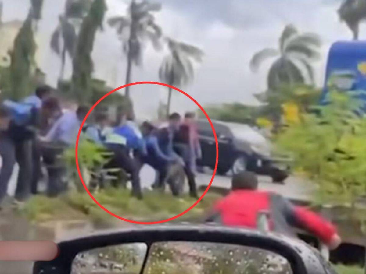 Cuadro a cuadro: captan momento donde inspector Kevin Pérez rescata al niño Miguel Umaña