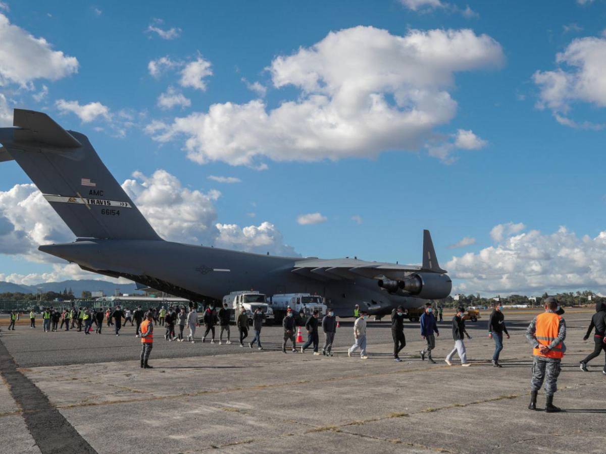 Los cambios migratorios que ha hecho Donald Trump a una semana en el poder