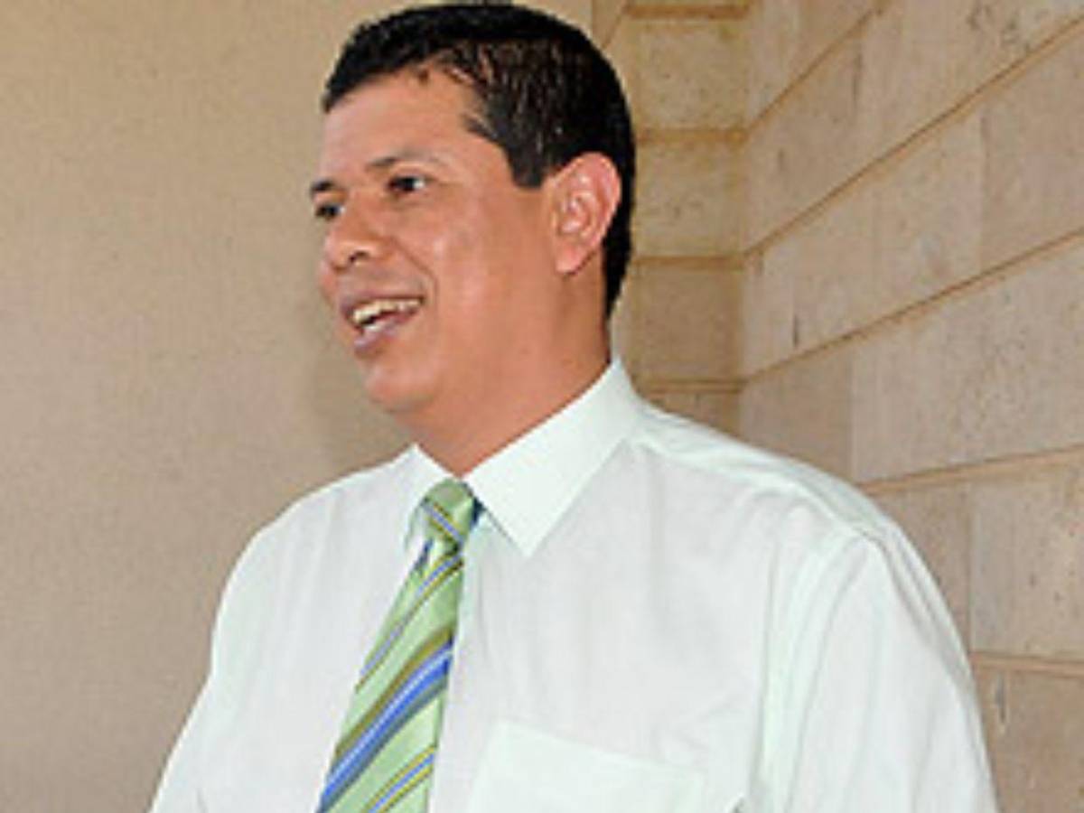 En la lista “Hermes”: ¿Quién es y cuánto ganaría Héctor Ordóñez, nuevo ministro de Comunicaciones?