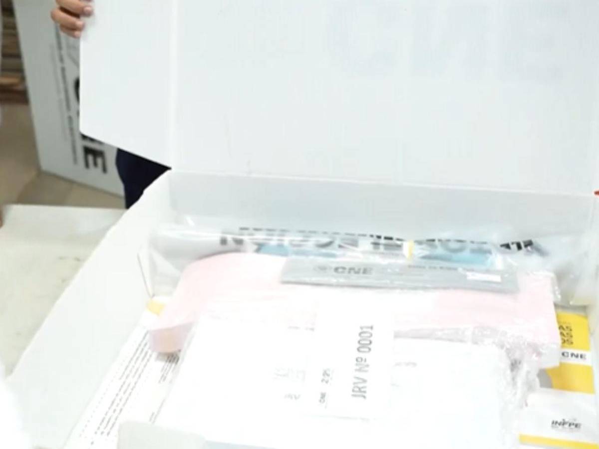 Así inicia el armado de las primeras maletas electorales para las elecciones generales
