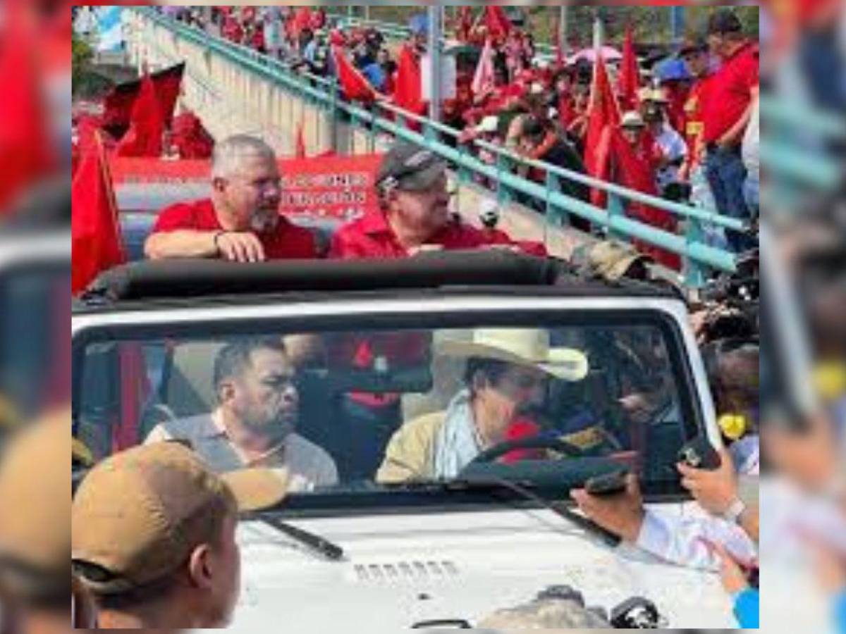 ¿Cuánto gana El Perro Amarillo en el gobierno y cuáles han sido sus funciones como asesor?