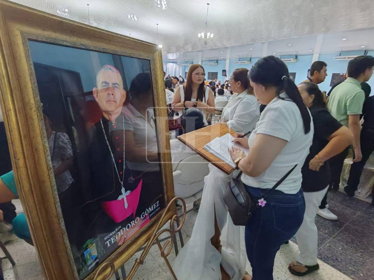 Choluteca da su último adiós a monseñor Teodoro Gómez en misa de exequias