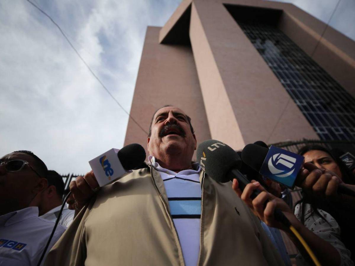 Silencio y sin avances tras un año de que Carlos Zelaya admitiera que se reunió con narcos