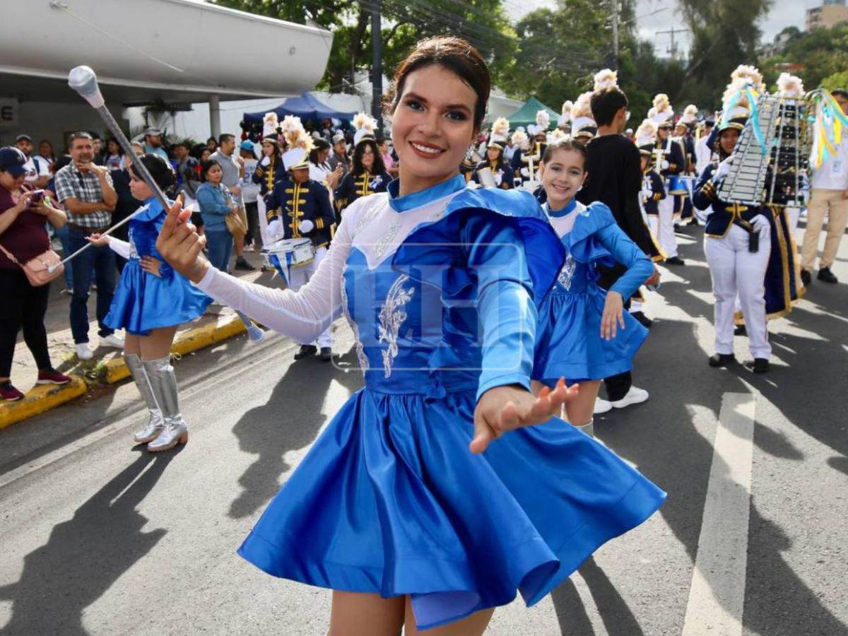 Colores vibrantes, alegría y orgullo patrio llenan las calles de Honduras este 15 de septiembre