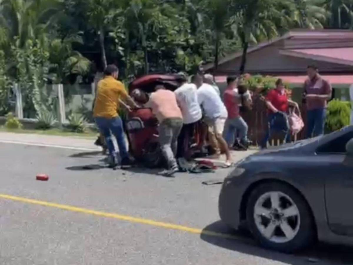 Regresaban de la escuela: un  niño muerto y seis heridos deja colisión en Omoa