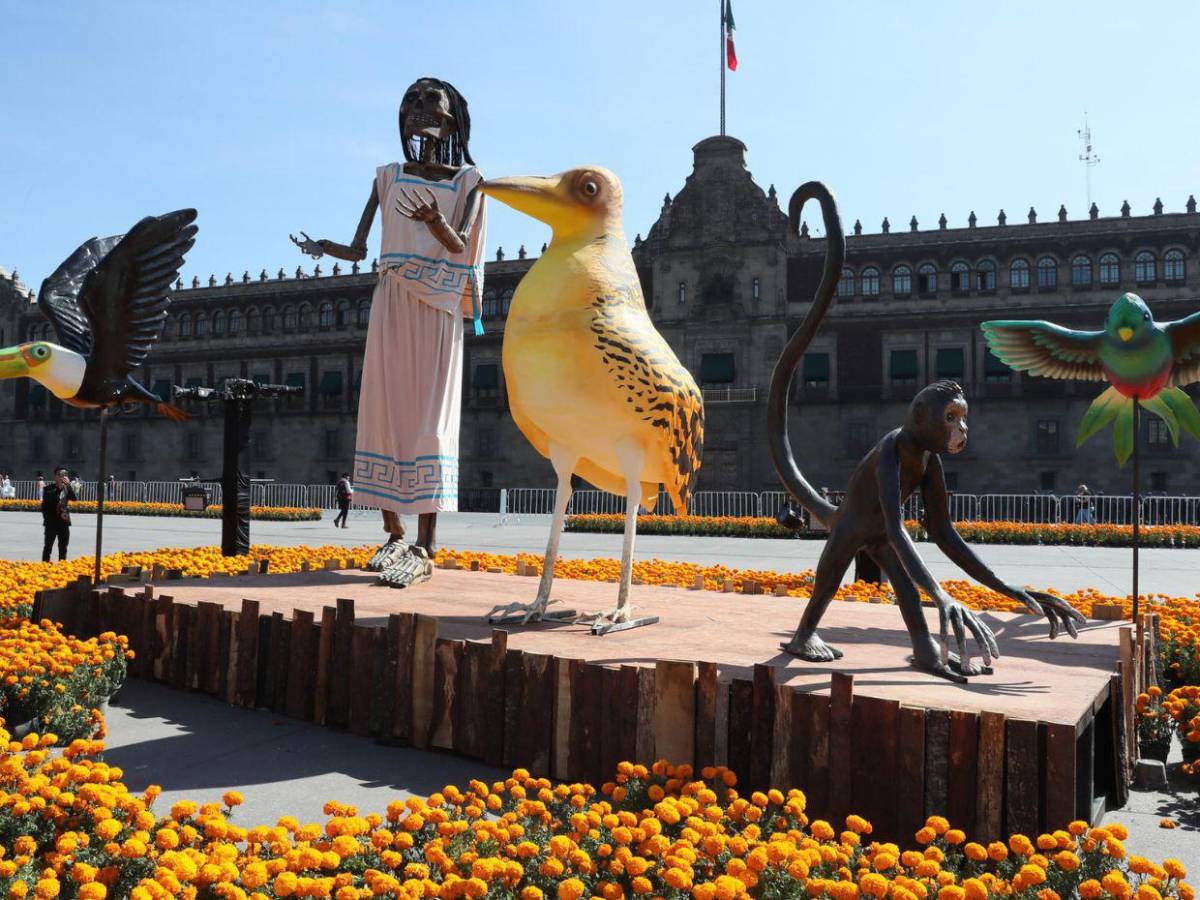 Altares, catrinas y fotos de recuerdo: preparativos en México para el Día de Muertos