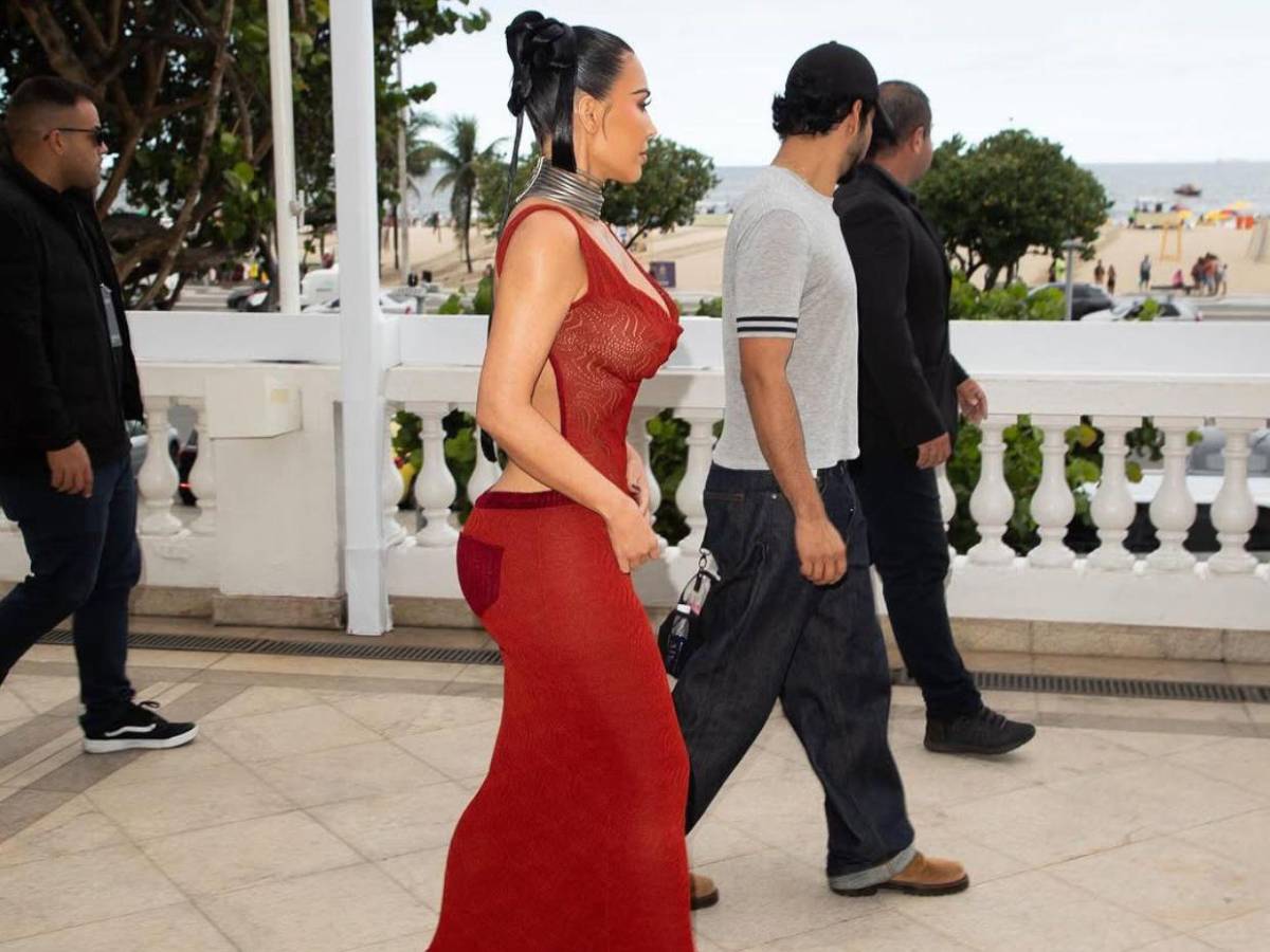 Médico detecta baja actividad cerebral en Kim Kardashian: Eso no puede ser