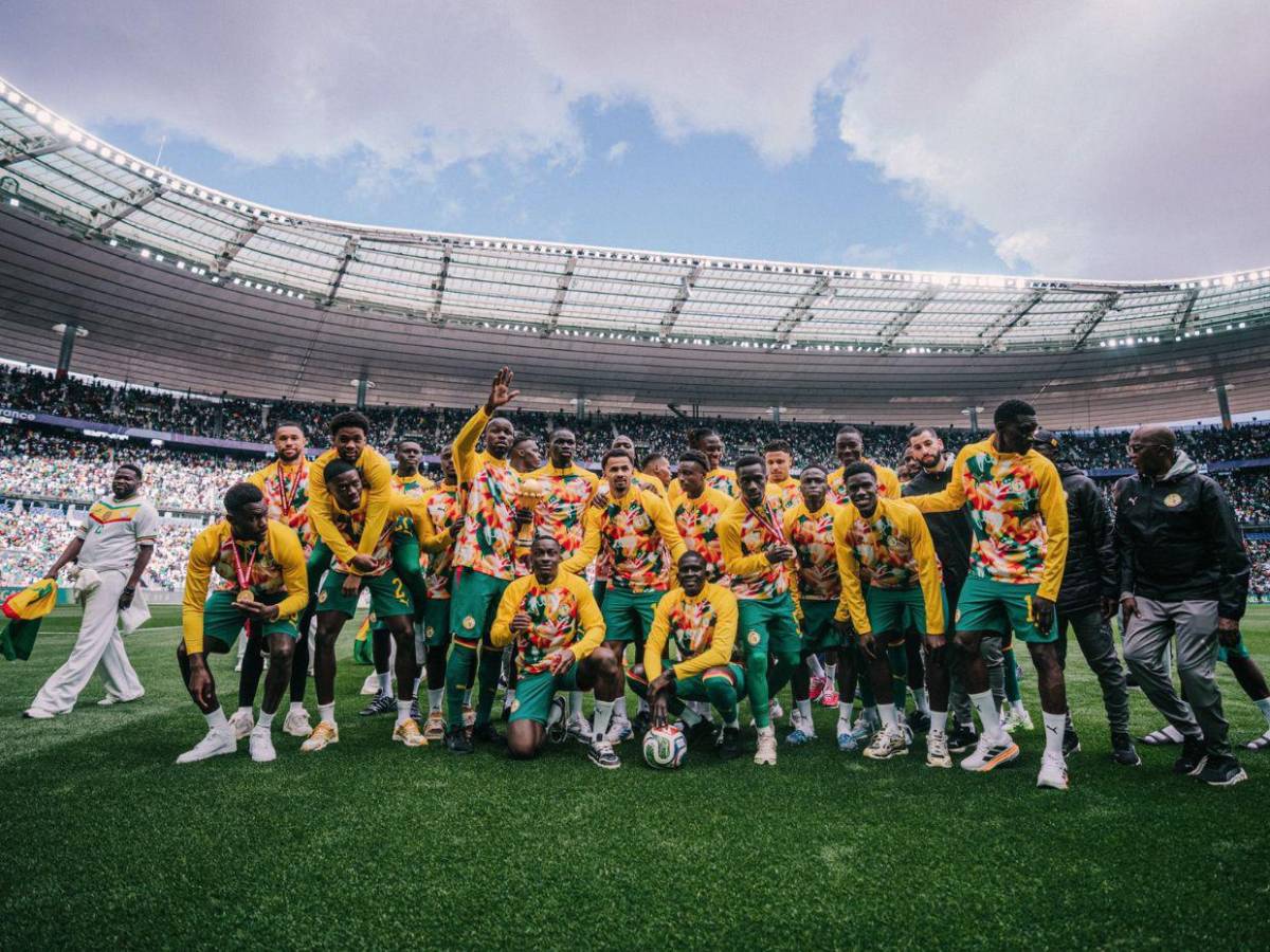 Selección que disputó el Mundial 2026 descubrió 10 años después que su médico era... ¡ginecólogo!