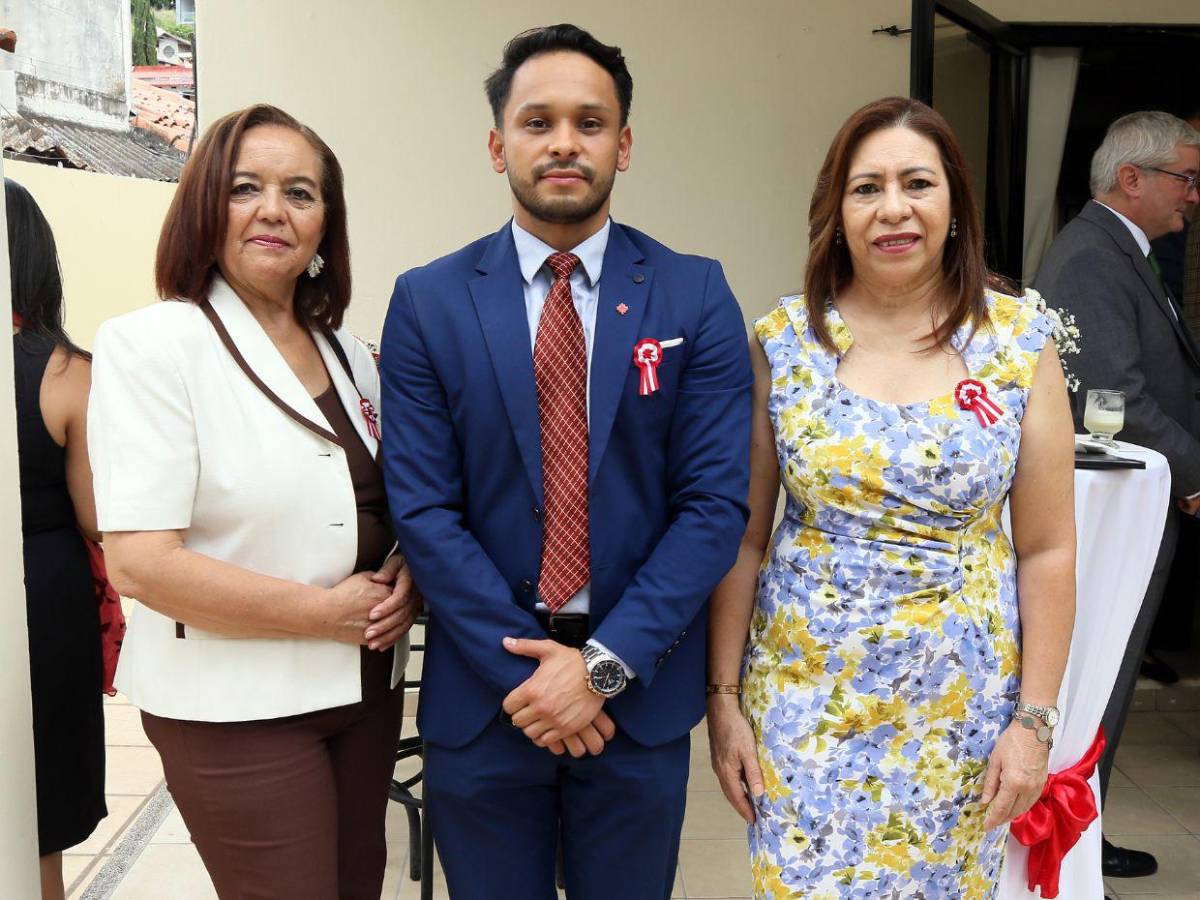 Embajada de Perú celebra la independencia de su país