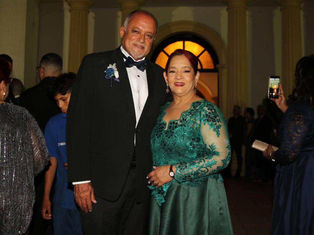 Natalie Acosta y Mario Cerna, una historia de amor para siempre