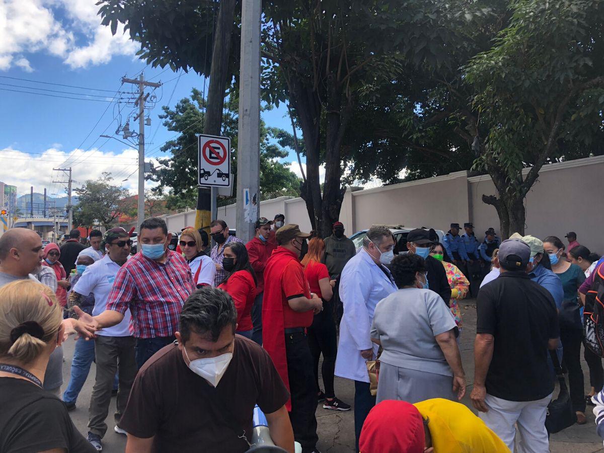 Región central de Honduras alberga la mayor cantidad de médicos