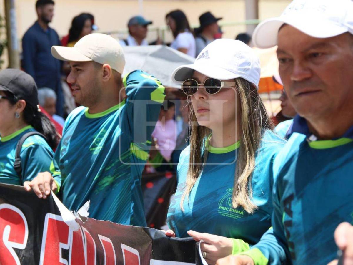 Marcha del 1 de mayo concluye con exigencias de reformas legales y electorales en la capital