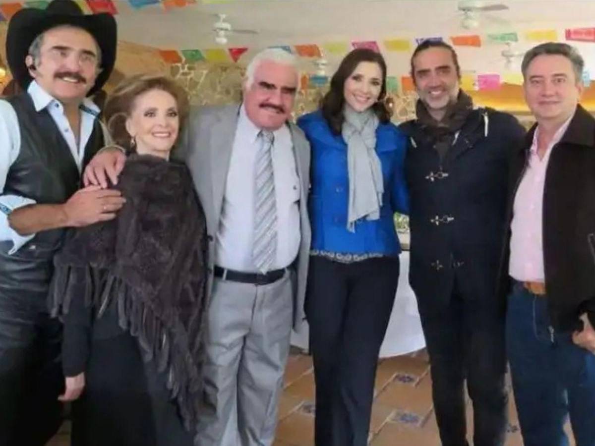 Tributo al rey : lanzan álbum  homenaje a Vicente Fernández