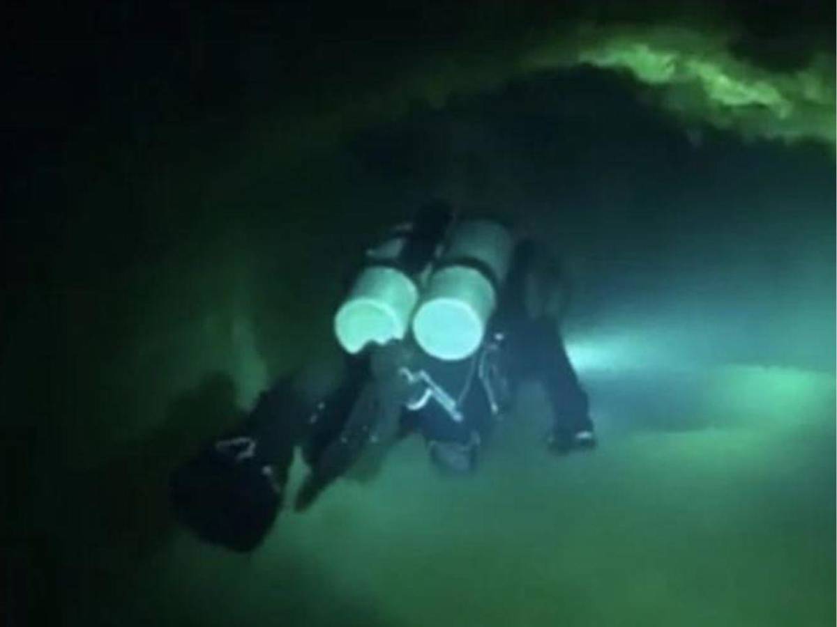 Los rostros de los cinco italianos que murieron atrapados en cueva submarina en Maldivas
