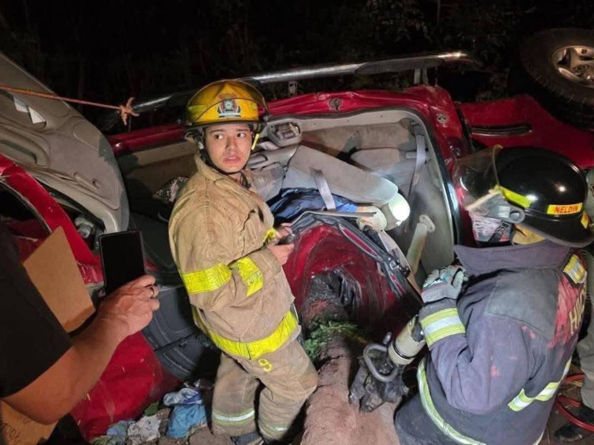 Velan a Saturnino, Cristina y Ruth, víctimas de accidente en carretera a Olancho