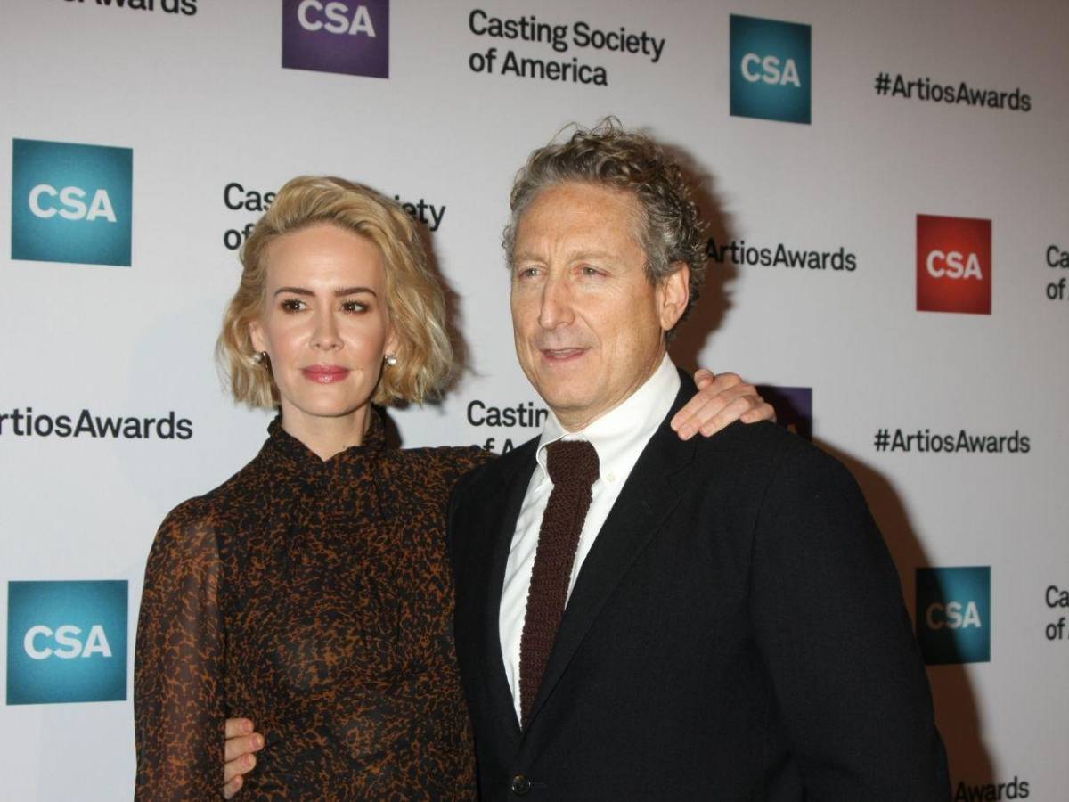 Sarah Paulson recibe su estrella en Hollywood y evoca su obsesión por imitar a Julia Roberts