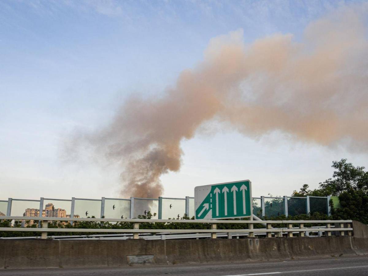 Incendio de Hong Kong: Gobierno se reúne de emergencia y habilita refugios