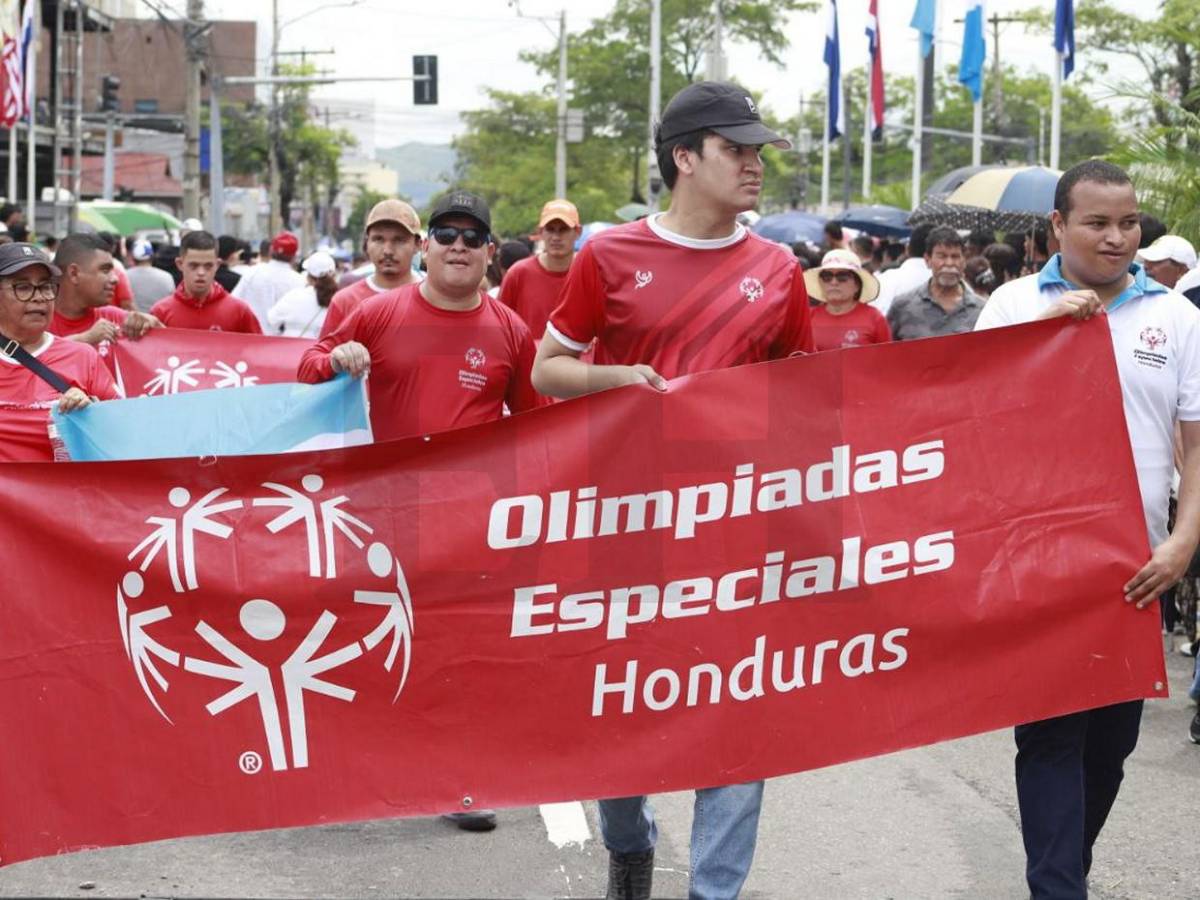 Con orgullo y patriotismo, niños promueven una Honduras inclusiva, solidaria y justa