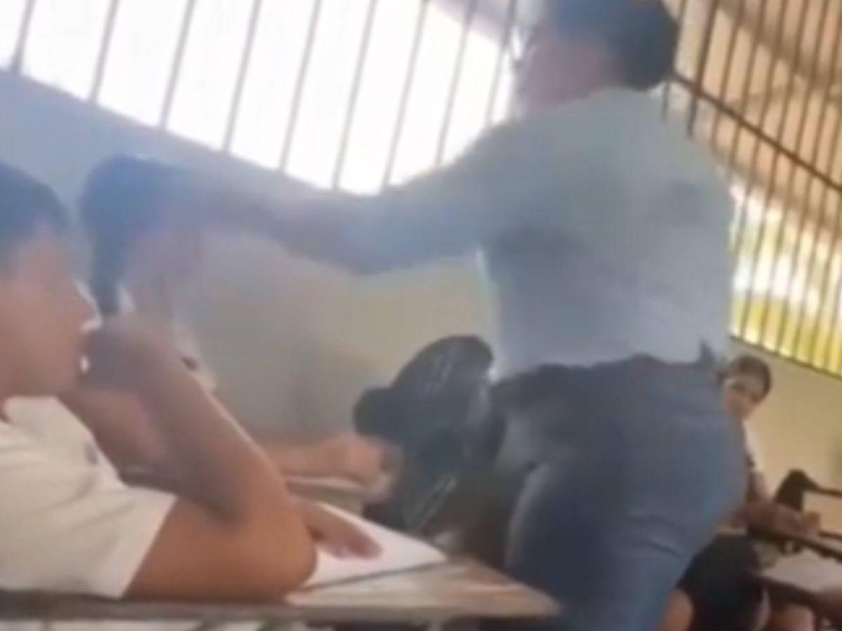 Me ponía quejas de esa alumna: hija de maestra que agredió a alumna rompe el silencio; esto reveló