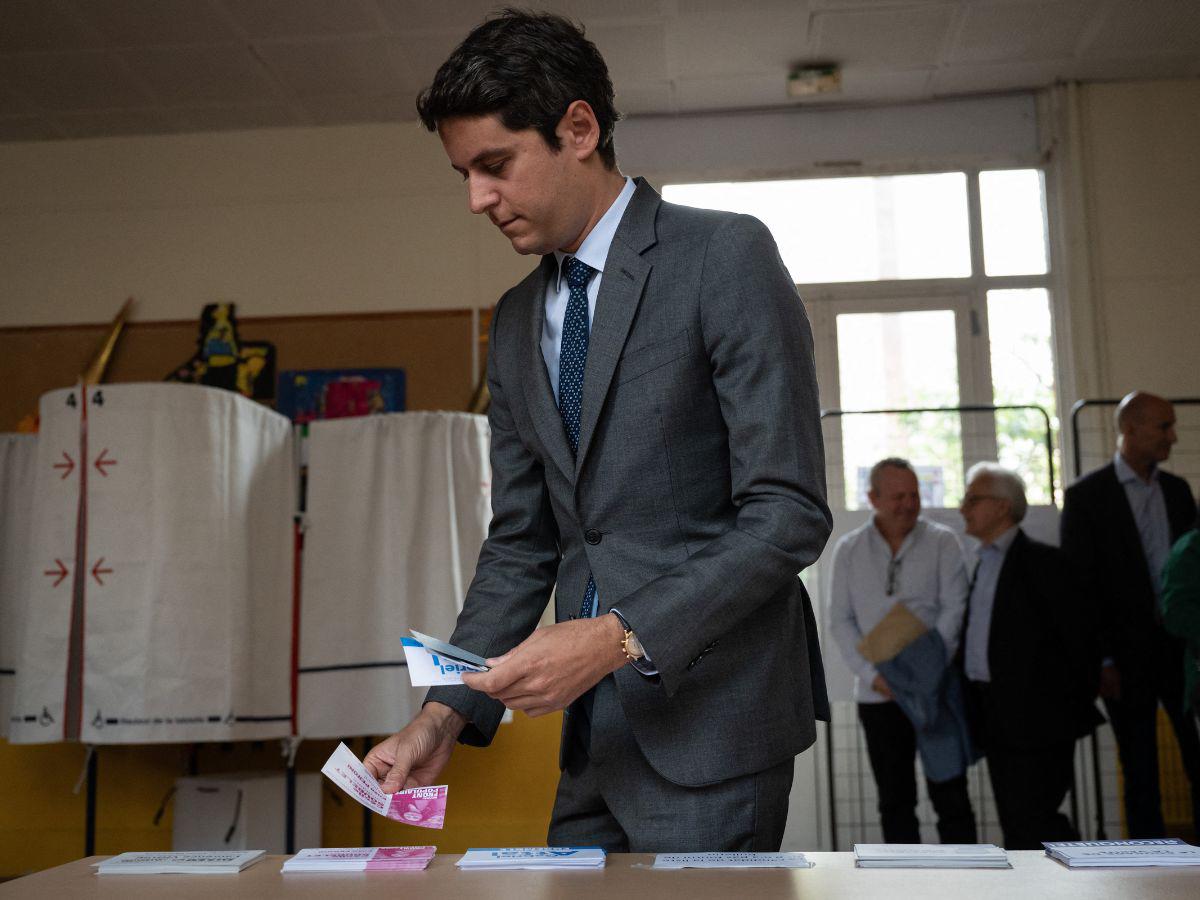 Los franceses votan en inciertas elecciones legislativas anticipadas