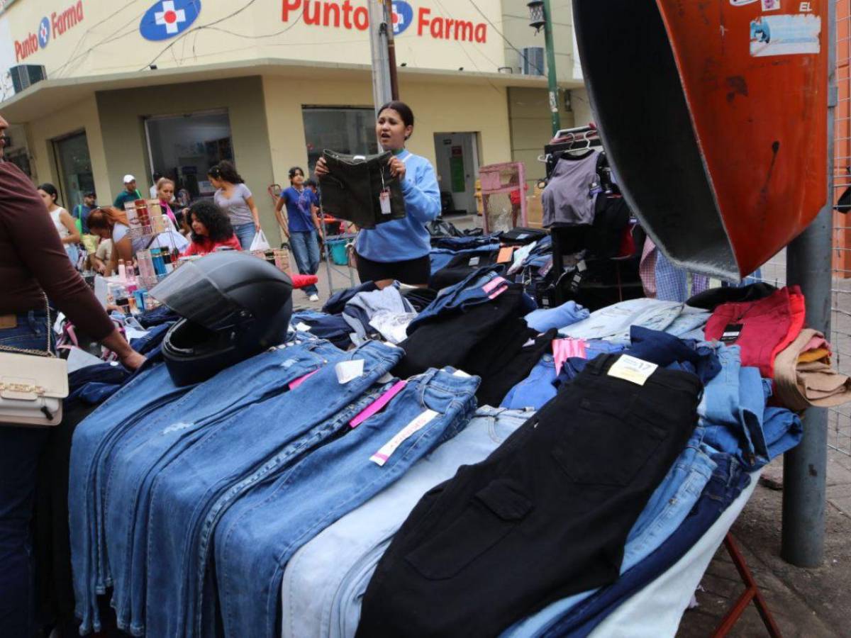 Última venta del 2024 inunda el centro de Tegucigalpa de vida y alegría