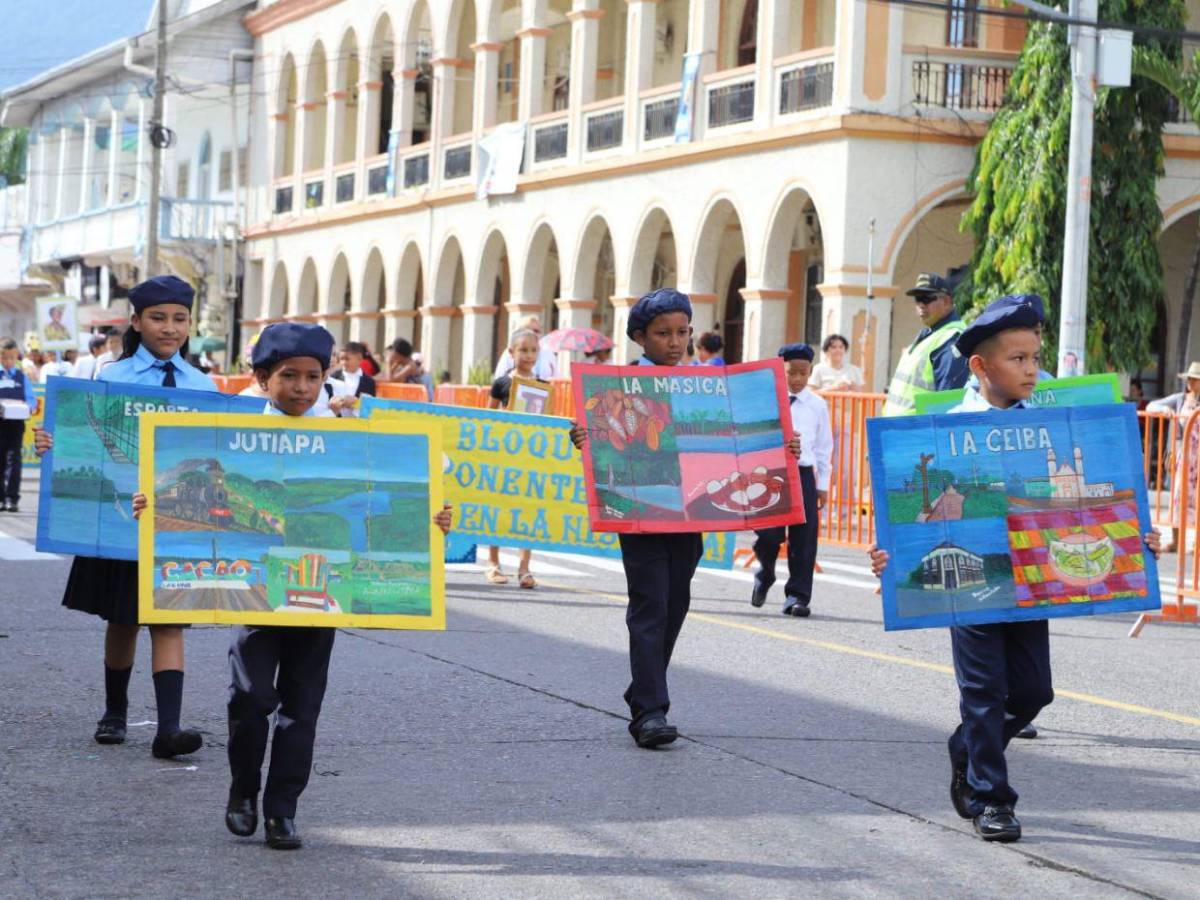 Vibrantes colores, ritmo y bailes: así vive La Ceiba las fiestas patrias