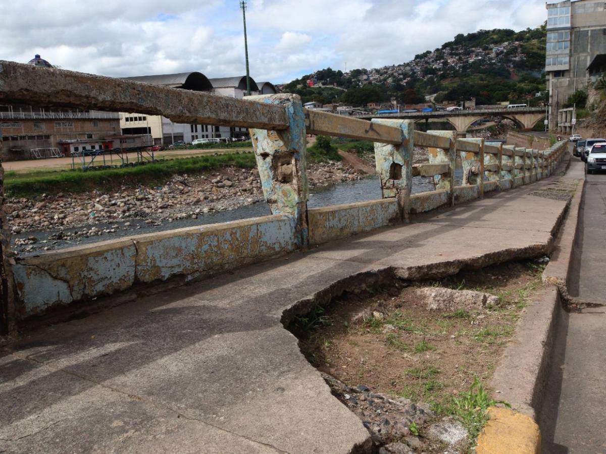 Puentes capitalinos, mudos testigos de la historia que requieren restauración
