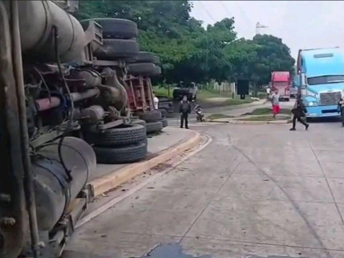 Imágenes del trágico accidente donde una mujer murió aplastada por un contenedor