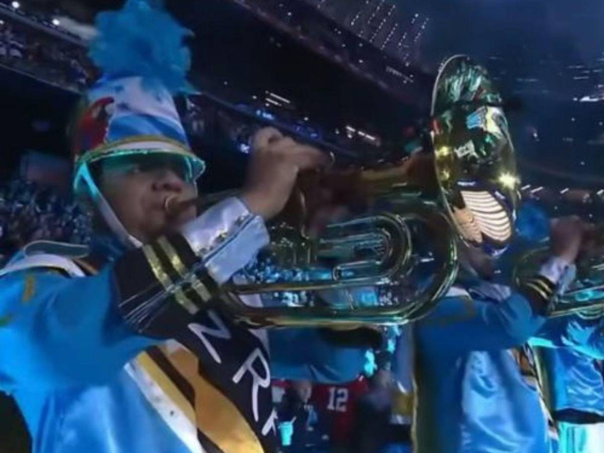 Banda Honduras 504 deslumbró en show de medio tiempo de la NFL junto a Daddy Yankee y Bizarrap