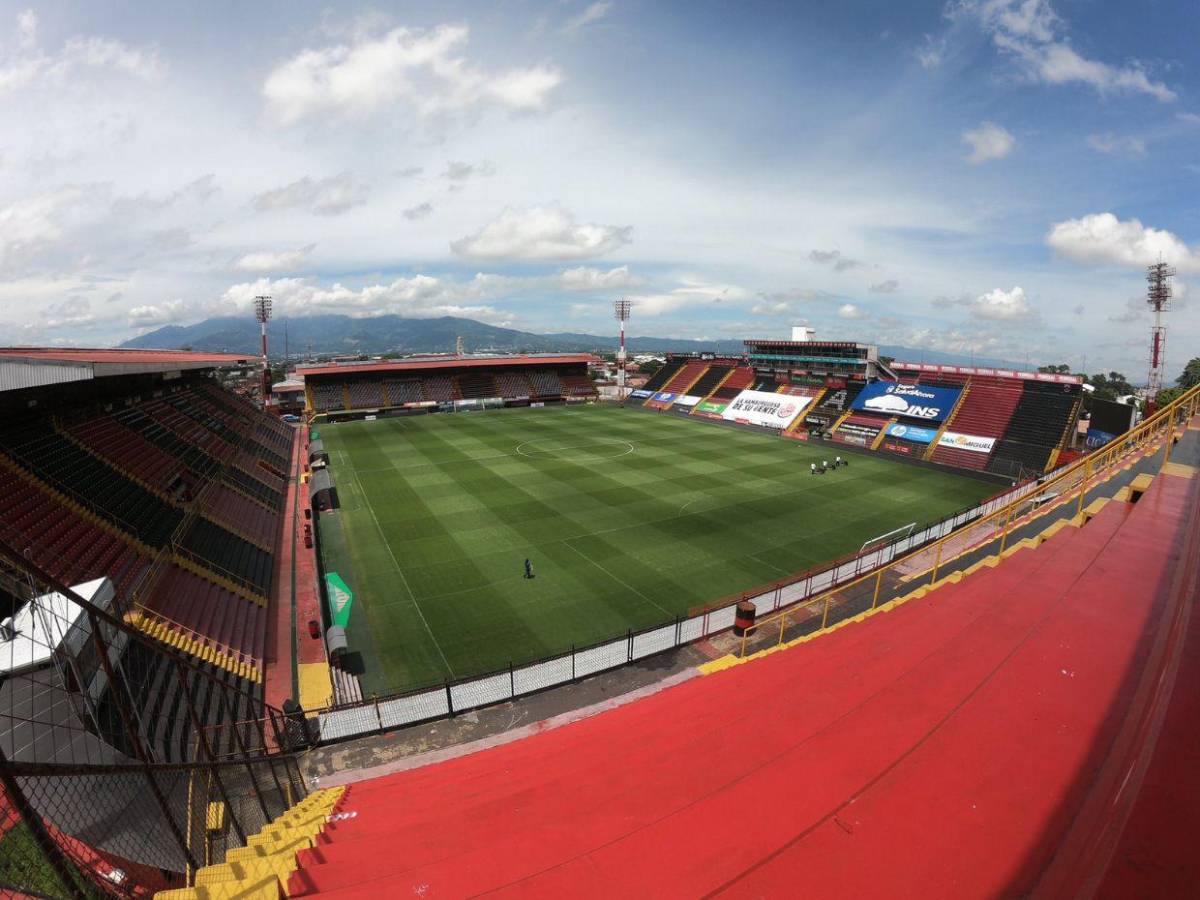 Top 10: Los estadios con mejor grama en Centroamérica, cuatro de Honduras