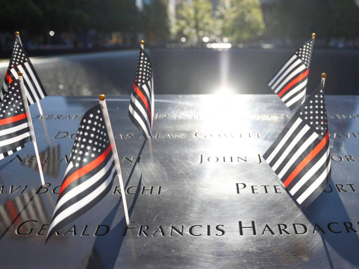 Nueva York recuerda a sus muertos en la tragedia de las Torres Gemelas hace 24 años