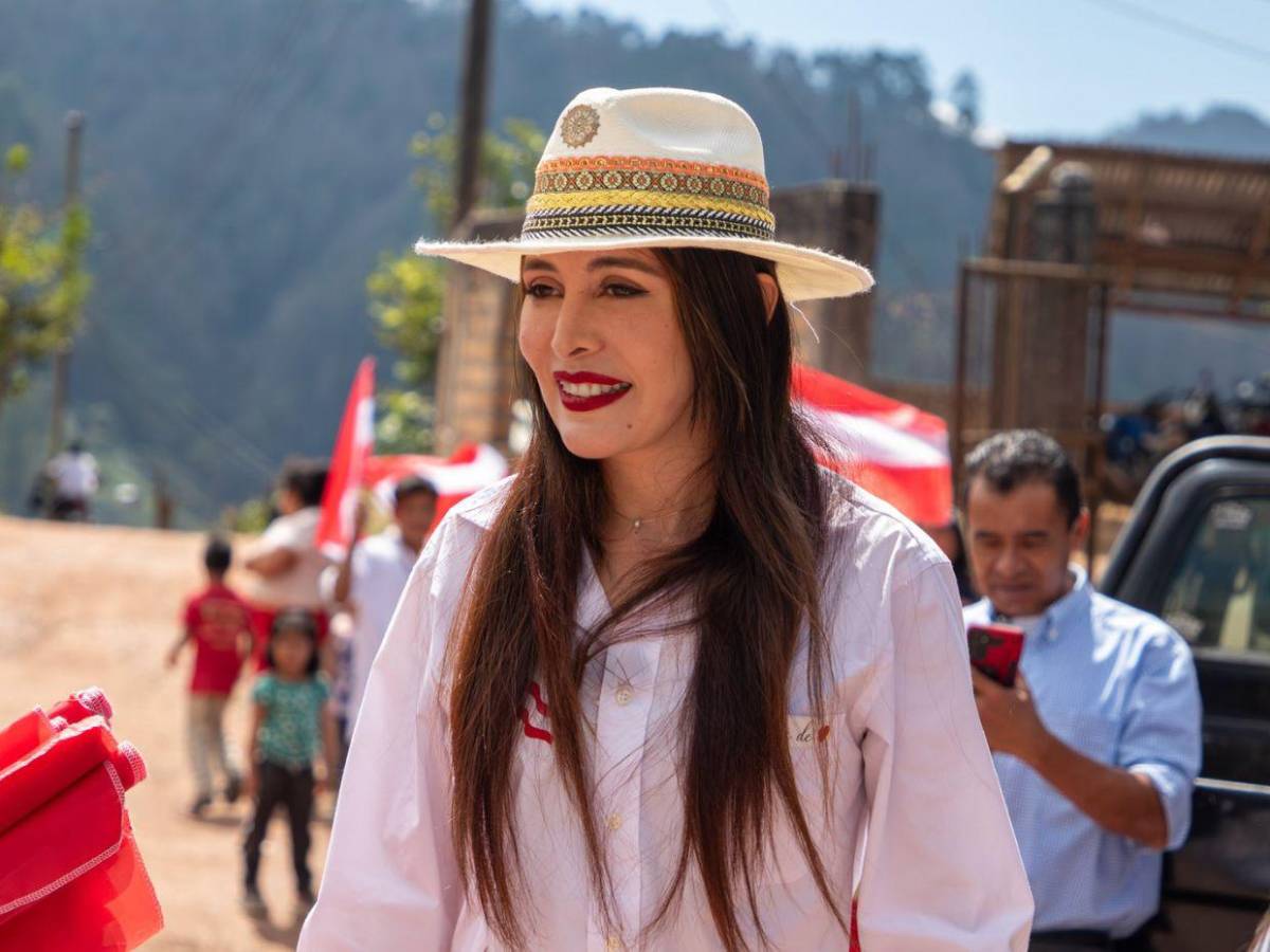 Top: Las 10 funcionarias y diputadas más bellas de Honduras