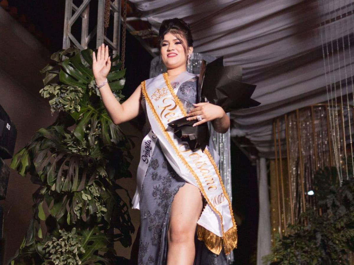 Con el apoyo de su comunidad, Allison Rodríguez se consagra como Reina Ferisamc 2025