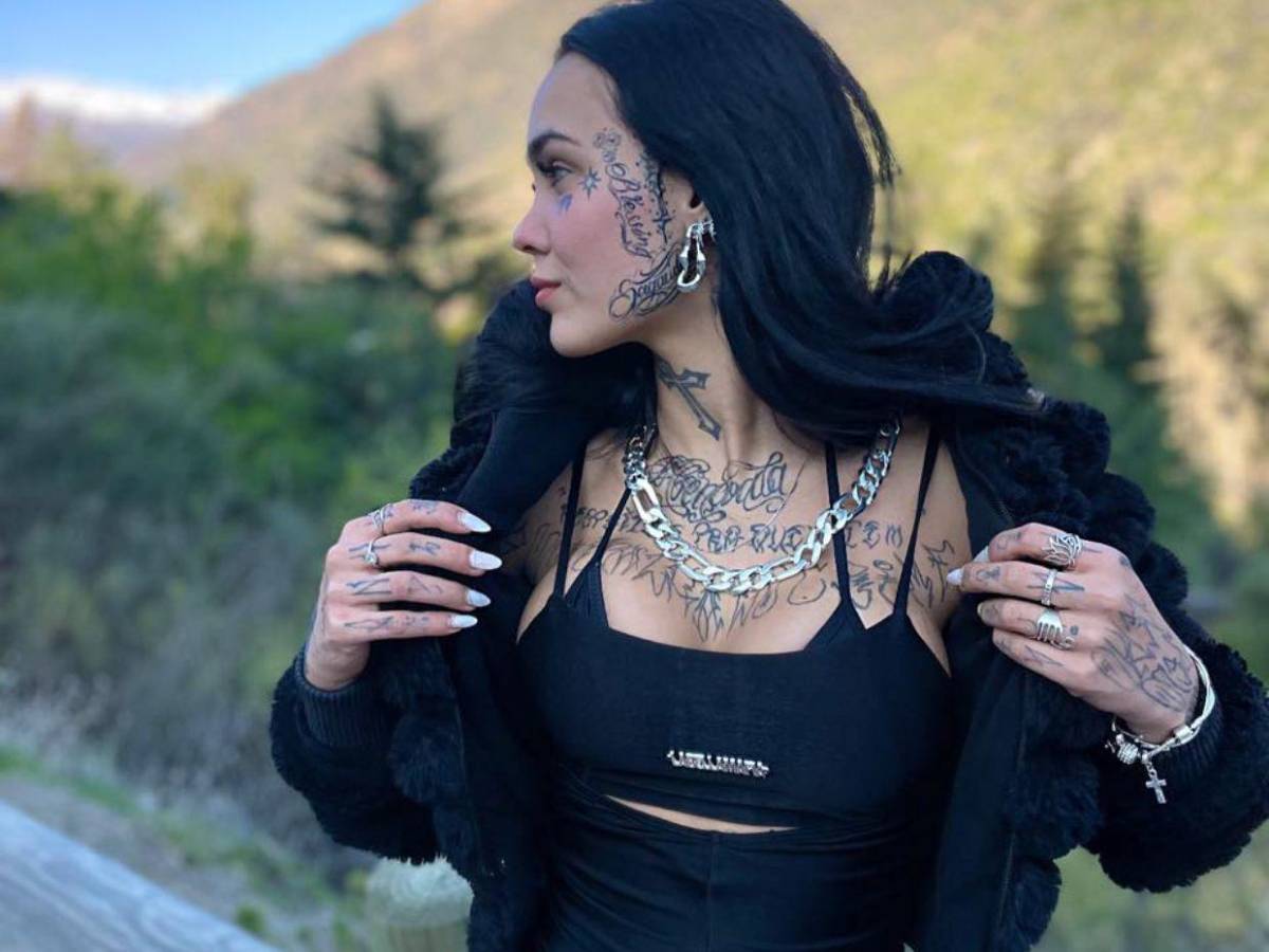 ¿Quién es Luna Ambrozvicius, influencer apuñalada por su pareja durante en vivo?