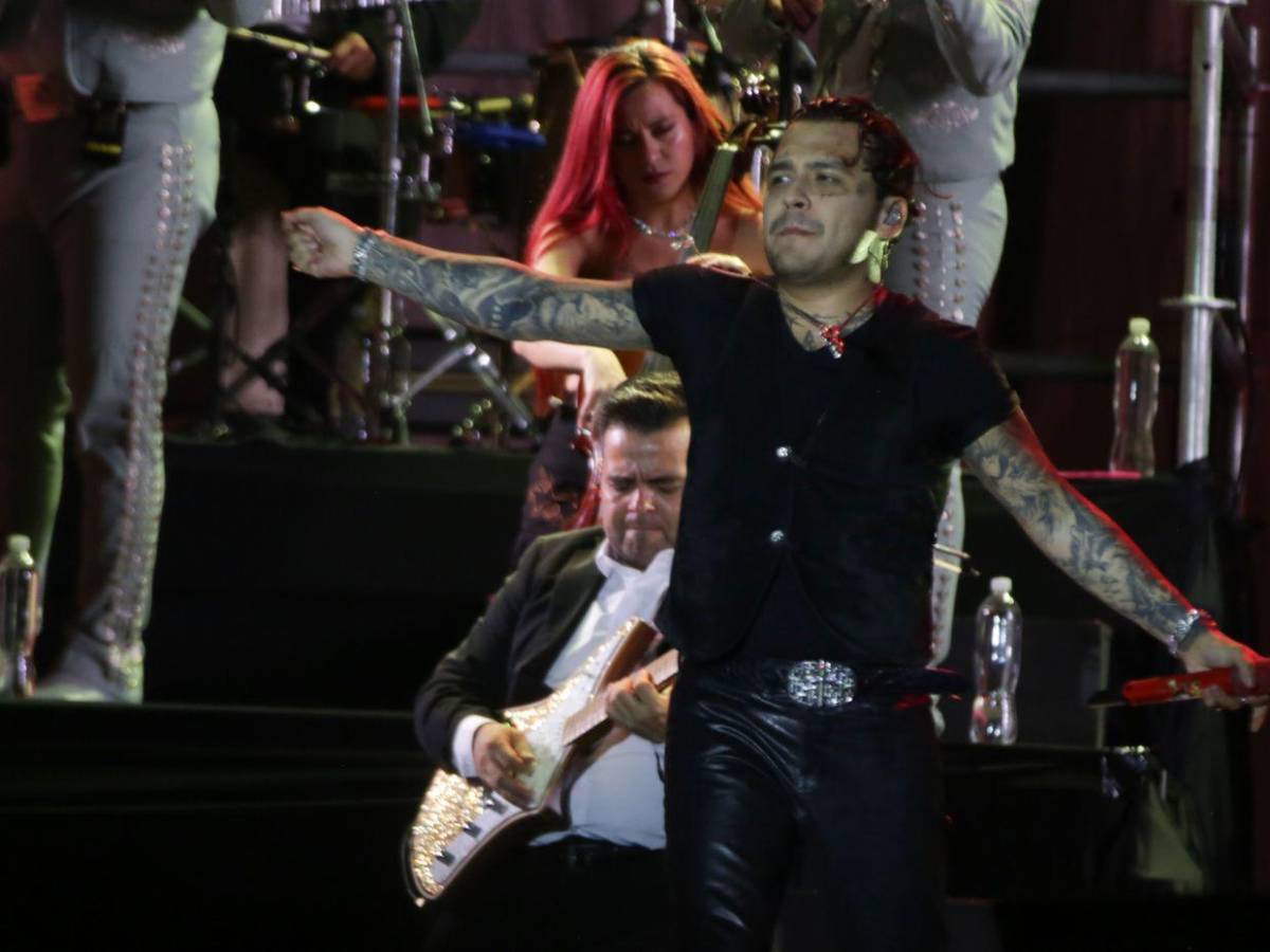 El concierto de Christian Nodal en Tegucigalpa, en imágenes