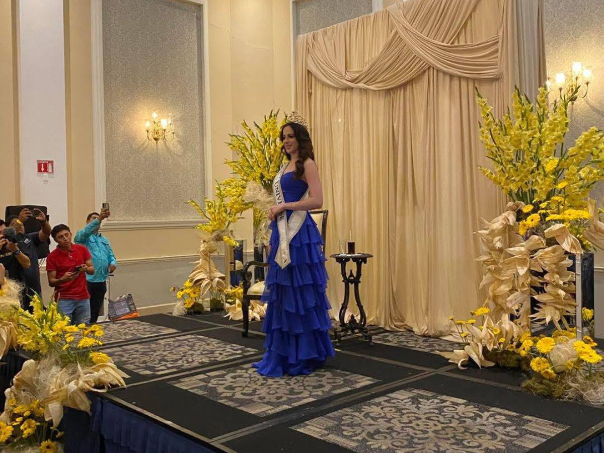 “Sólo Cristo Rey puede funarnos”: Fátima Bosch responde a críticas