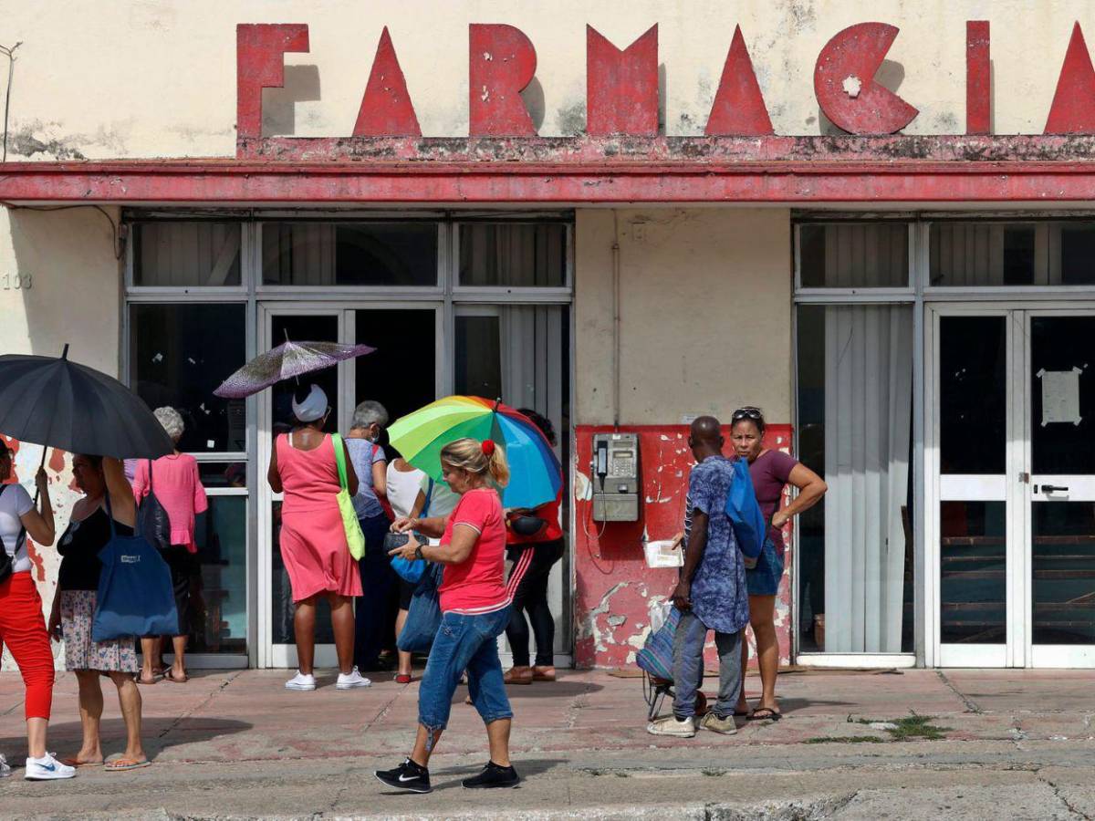 Cuba reconoce primeras muertes por epidemia de chikunguña y dengue