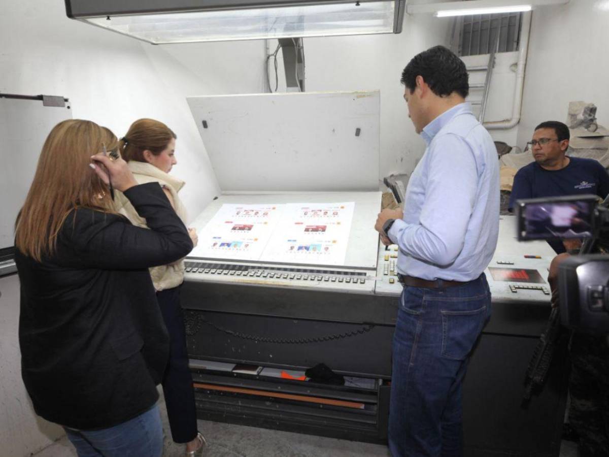 Inicia el proceso de impresión de papeletas electorales para las primarias 2025