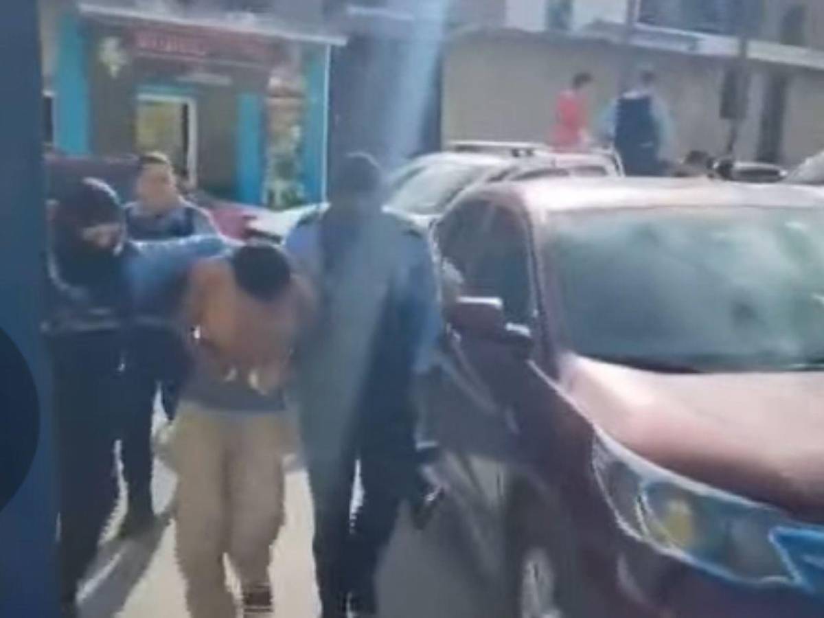 Huyó a la colonia 3 de Mayo: Brayan Oliva, sospechoso de matar a conductor de bus de Mateo