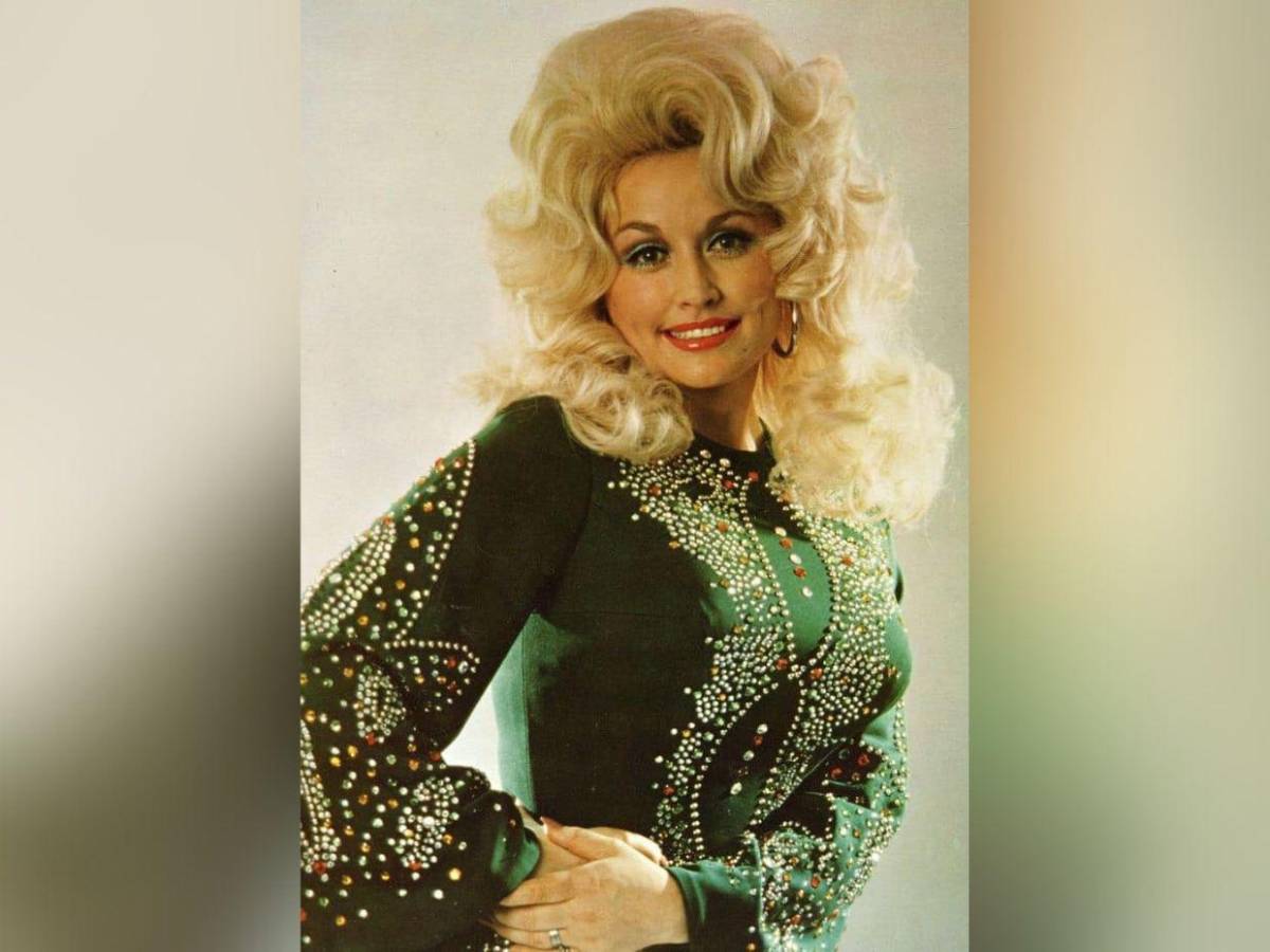 Dolly Parton cumple 80 años: entre el éxito, la salud y un legado solidario