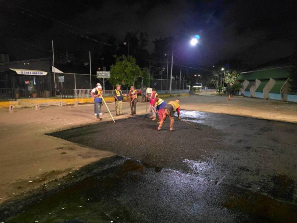 Avanzan trabajos en la Villa Olímpica: realizan mantenimiento, bacheo y pintura