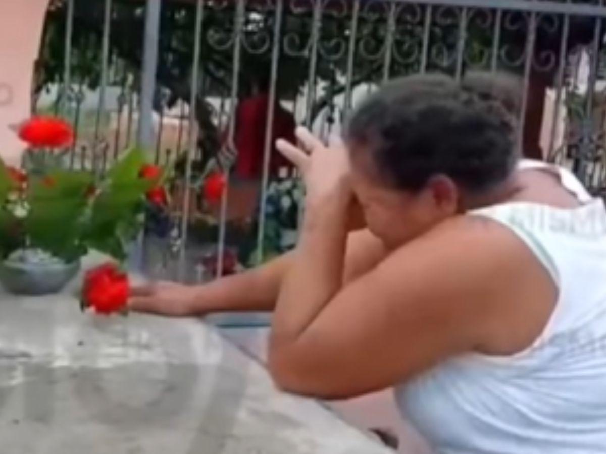 Maicol Tróchez fue sepultado hace dos meses y llegaron a quemar su cadáver: así quedó su tumba