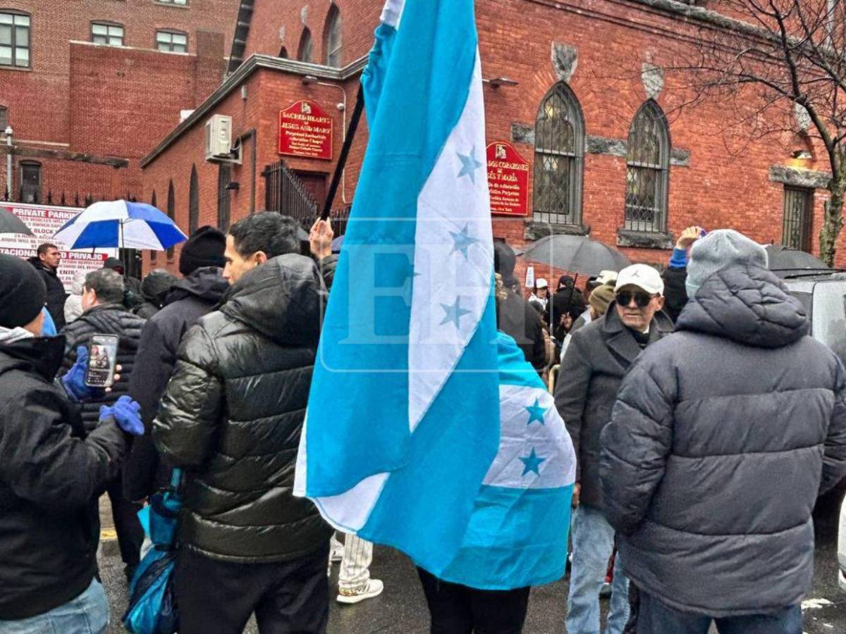 Hondureños en EE UU también definen su futuro en las urnas: largas filas en diferentes ciudades